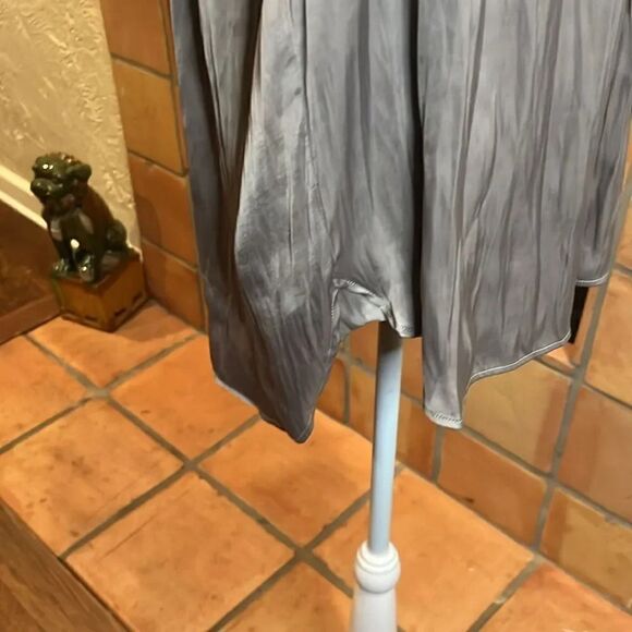 By Together Pleated Polyester Satin 1/2 Button Up Blouse, S! - Picture 6 of 11